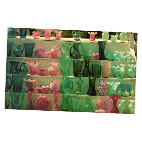 Vintage Cape Cod Massachusetts Glassware Display Postcard Lesterchrome Made USA - Picture 1 of 2